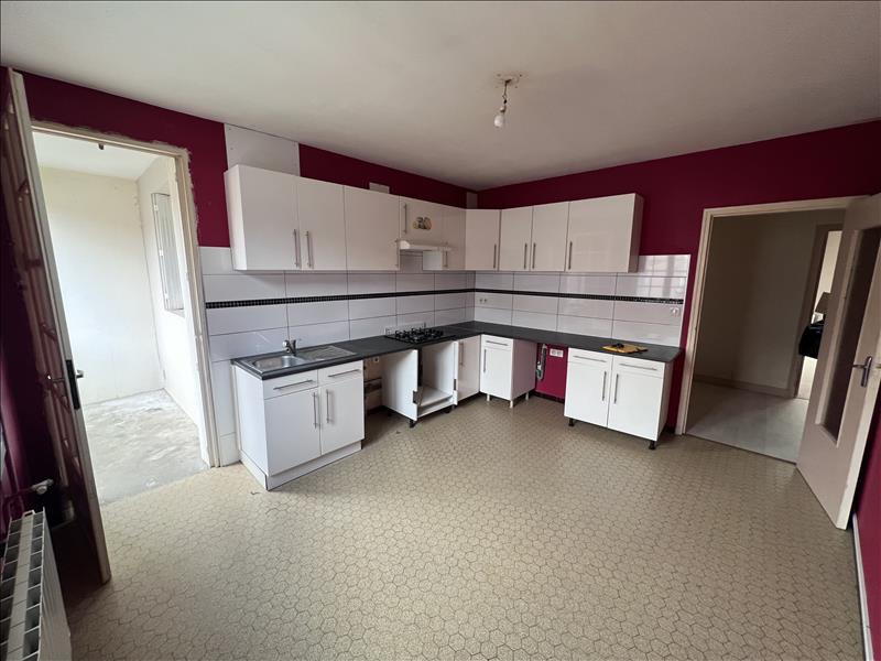 Vente Appartement THIVIERS - 3 pièces -73 m² - (24800)