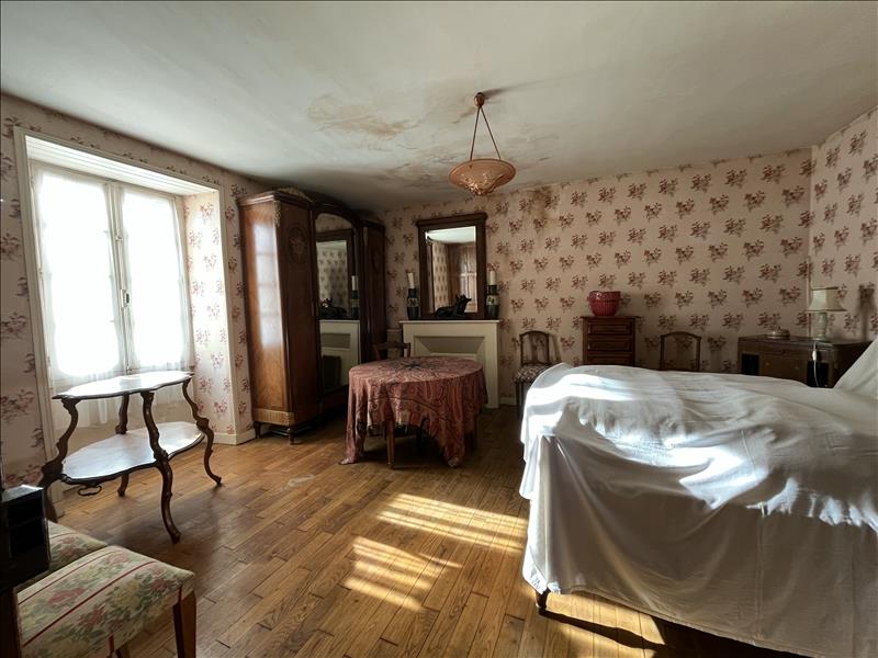 Vente Maison NANTHIAT - 3 pièces -68 m² - (24800)