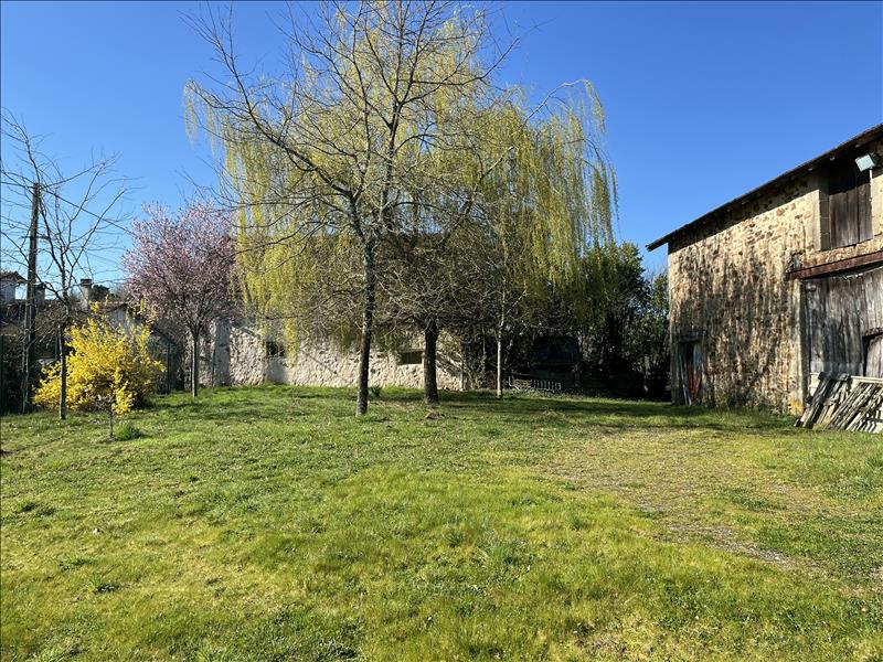 Vente Grange LA COQUILLE - 1 pièce -190 m² - (24450)