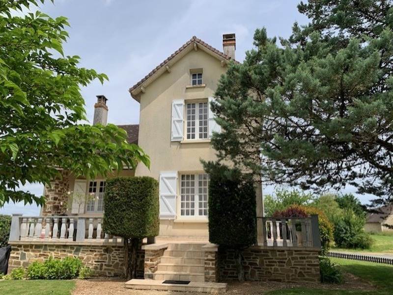 Vente Maison SARRAZAC - 4 pièces -99 m² - (24800)