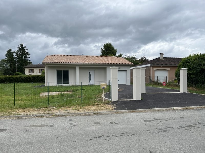 Vente Maison THIVIERS - 4 pièces -73 m² - (24800)
