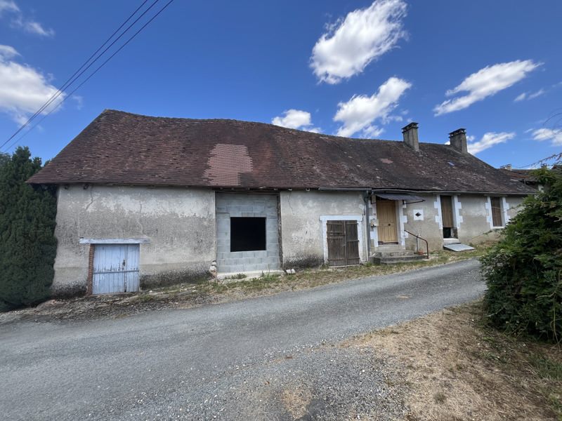 Vente Maison CHALAIS - 3 pièces -96 m² - (24800)