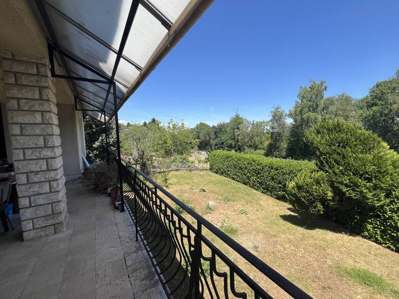 Maison 9 pièces 210 m² · à Thiviers · 210 m² · 166 625 €