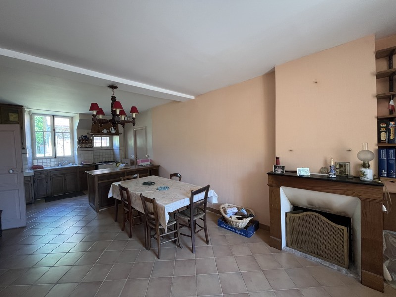 Vente Maison SARRAZAC - 6 pièces -149 m² - (24800)