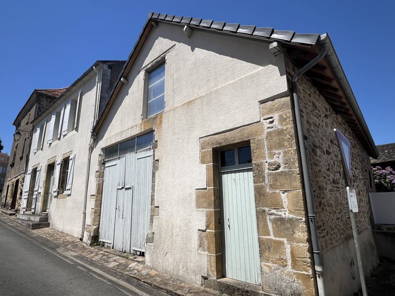 Vente Maison SARRAZAC - 6 pièces -149 m² - (24800)