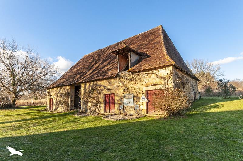 Vente Maison NANTHIAT - 5 pièces -146 m² - (24800)