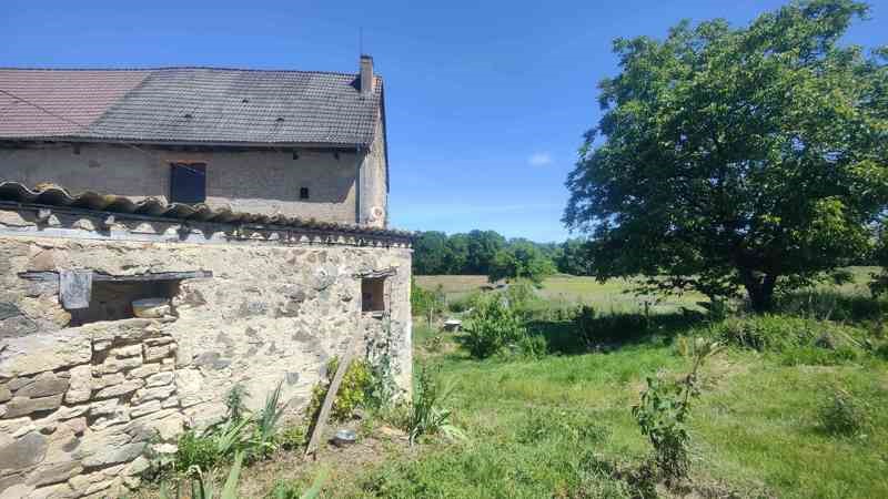 Vente Maison THIVIERS - 4 pièces -75 m² - (24800)