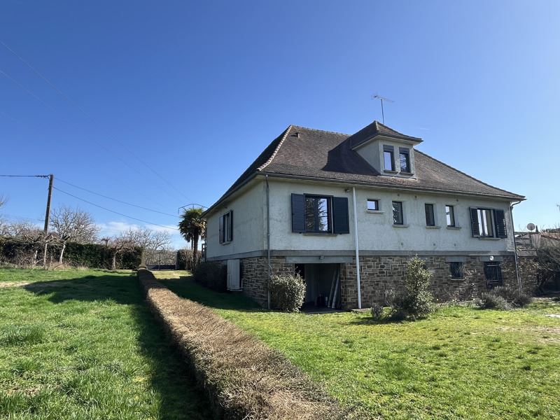 Vente Maison CORGNAC SUR L ISLE - 7 pièces -210 m² - (24800)