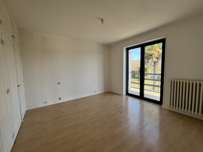 Vente Maison CORGNAC SUR L ISLE - 7 pièces -210 m² - (24800)