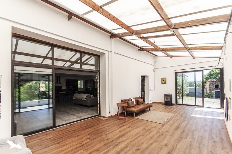 Vente Maison NANTHIAT - 8 pièces -378 m² - (24800)