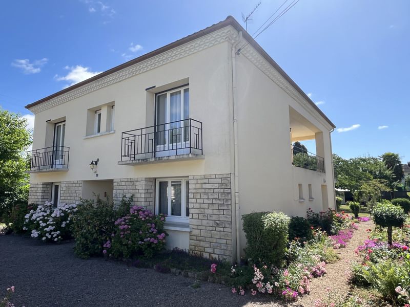 Vente Maison THIVIERS - 5 pièces -173 m² - (24800)