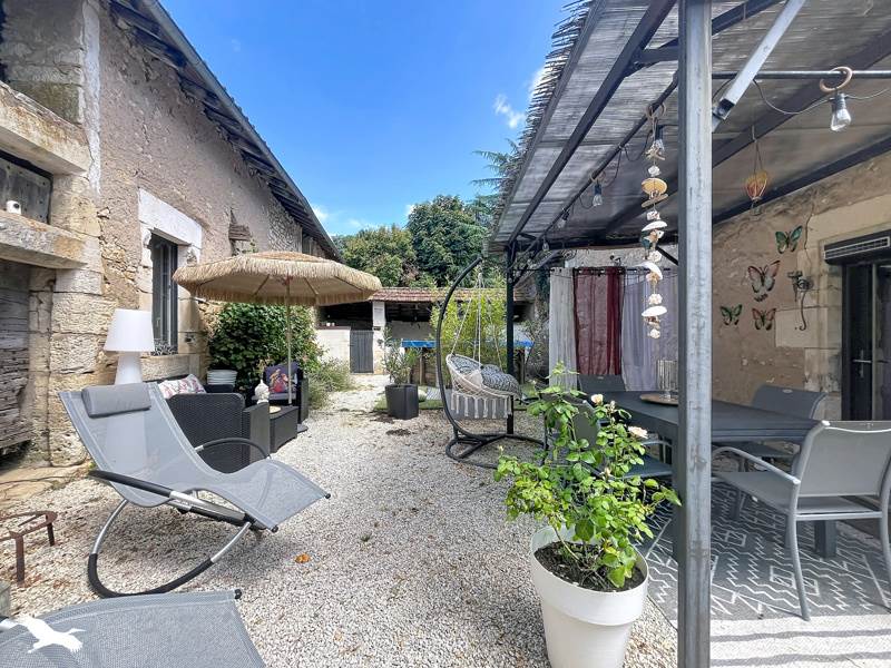 Vente Maison VAUNAC - 4 pièces -155 m² - (24800)