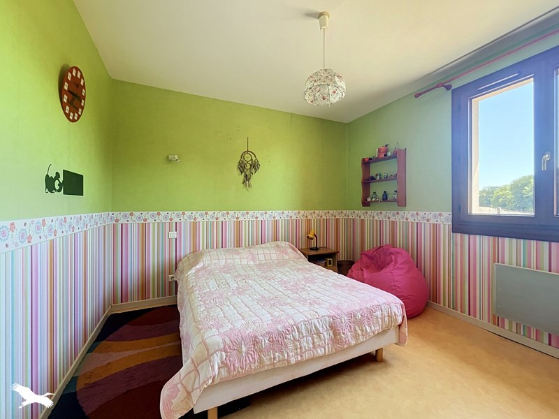 Vente Maison NANTHIAT - 7 pièces -137 m² - (24800)