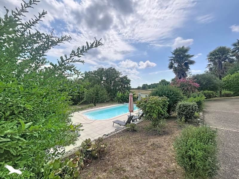 Vente Maison THIVIERS - 4 pièces -152 m² - (24800)