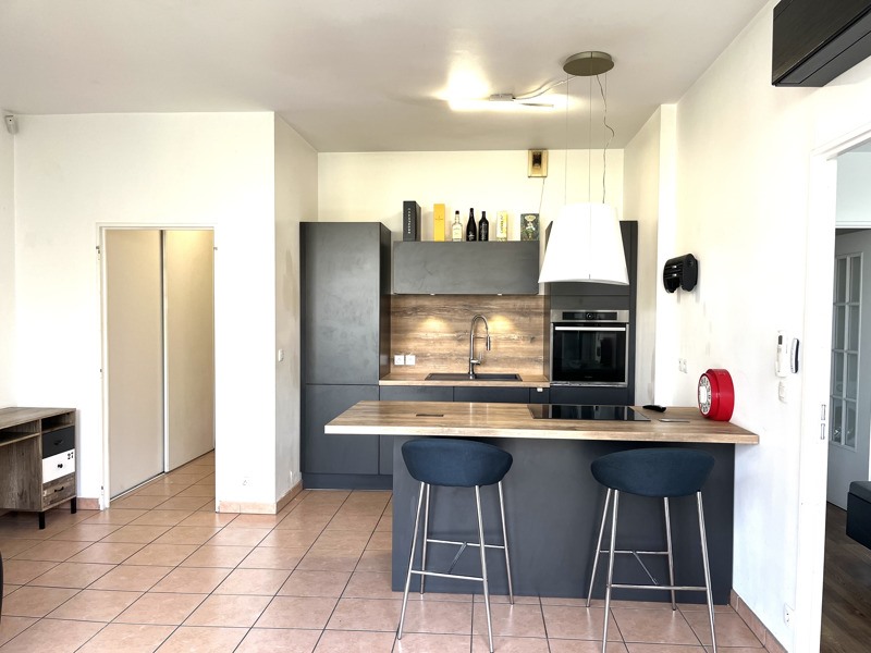 Vente Appartement VILLEURBANNE - 2 pièces -45 m² - (69100)