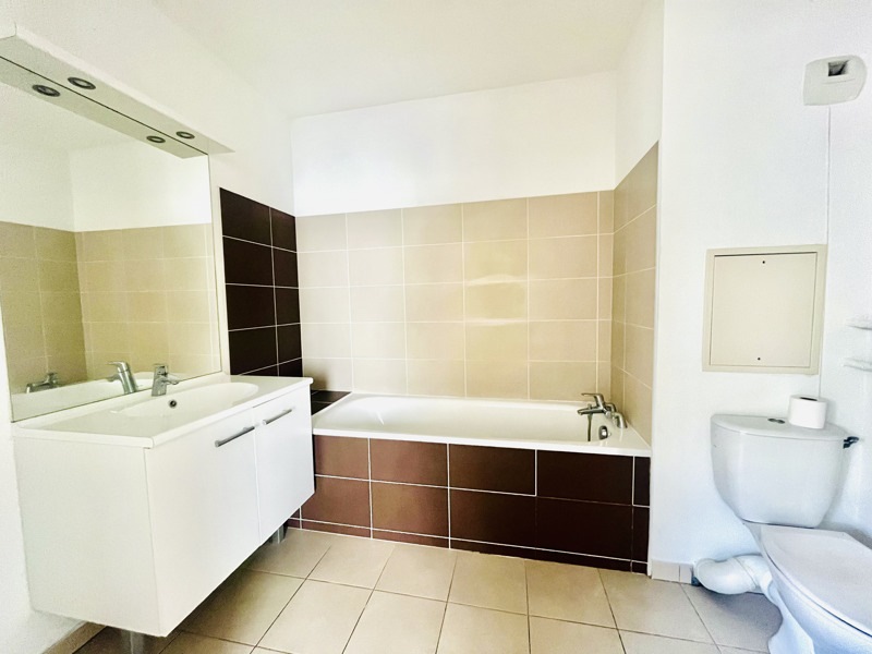 Vente Appartement VILLEURBANNE - 2 pièces -44 m² - (69100)