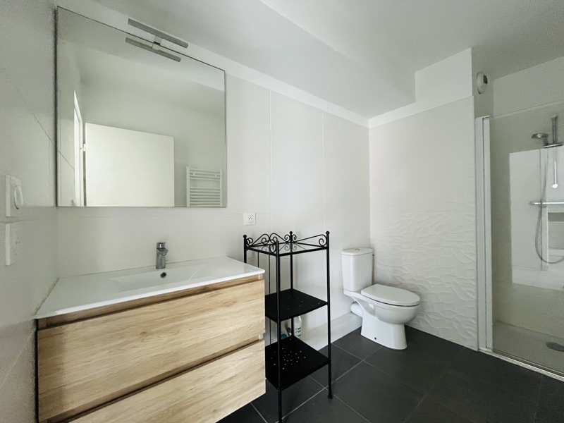 Vente Appartement VILLEURBANNE - 2 pièces -37 m² - (69100)