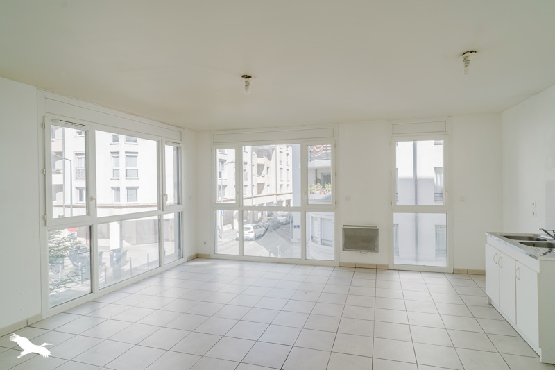 Vente Appartement VILLEURBANNE - 3 pièces -61 m² - (69100)