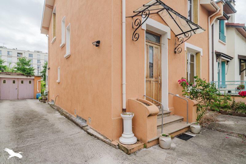 Vente Maison VILLEURBANNE - 3 pièces -98 m² - (69100)