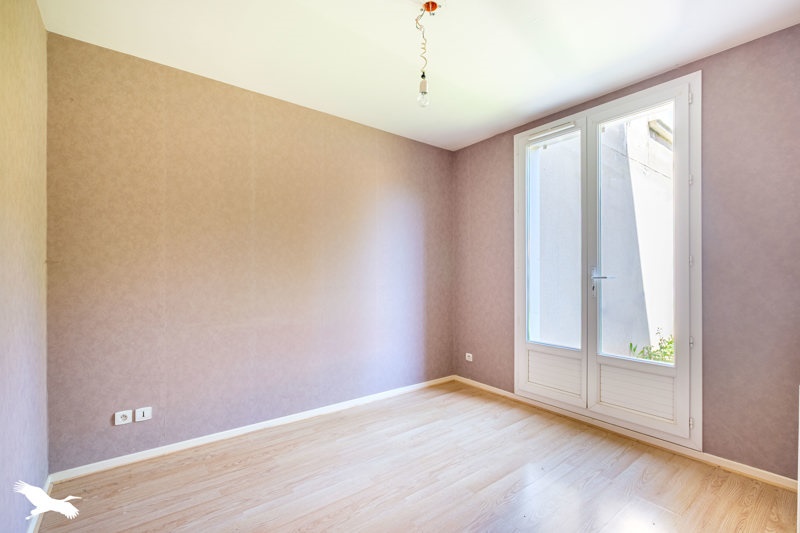 Vente Appartement VAULX EN VELIN - 2 pièces -49 m² - (69120)