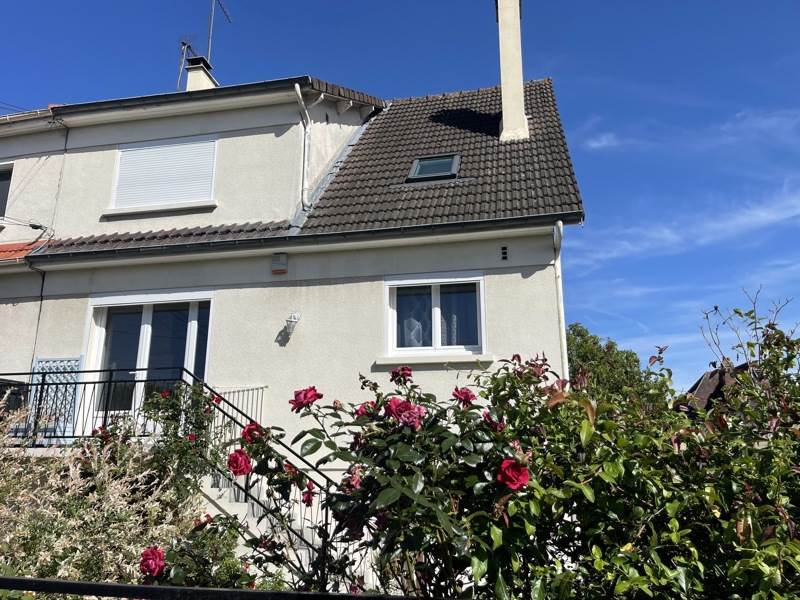 Vente Maison AUBERGENVILLE - 6 pièces -107 m² - (78410)