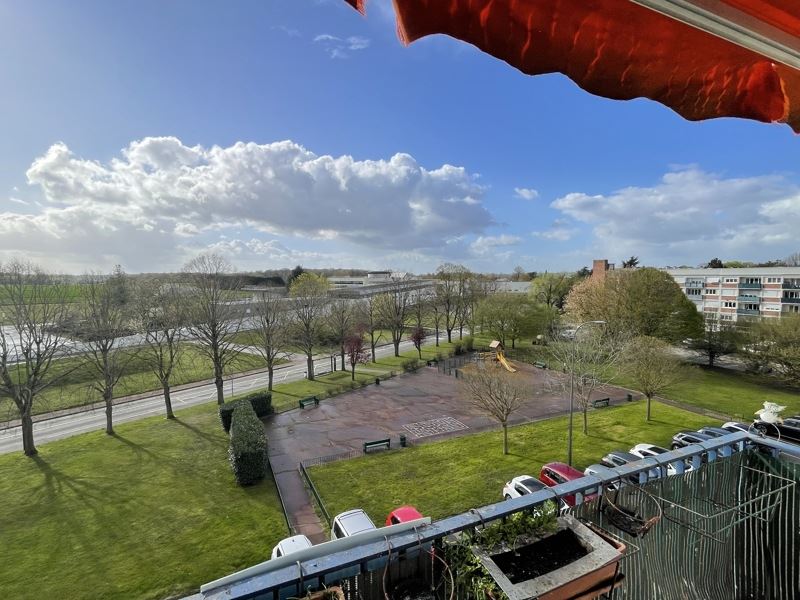 Vente Appartement AUBERGENVILLE - 5 pièces -90 m² - (78410)