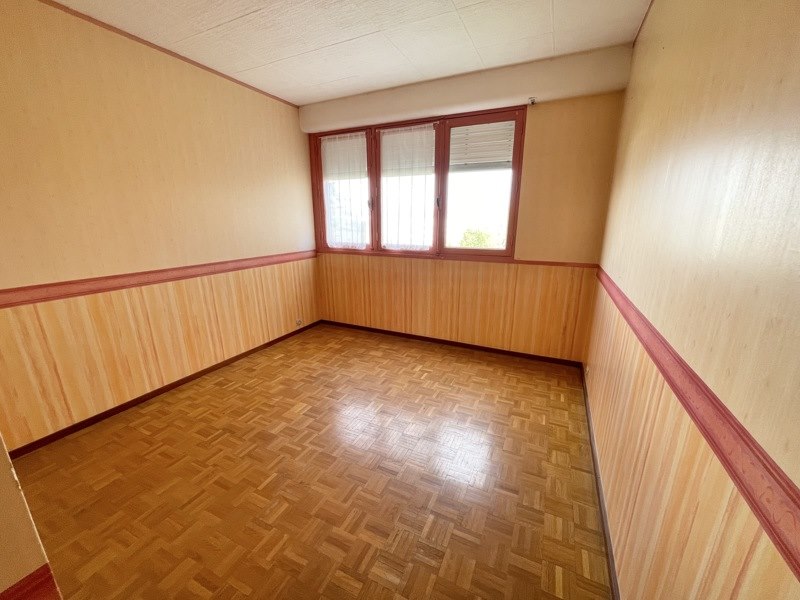 Vente Appartement AUBERGENVILLE - 5 pièces -90 m² - (78410)