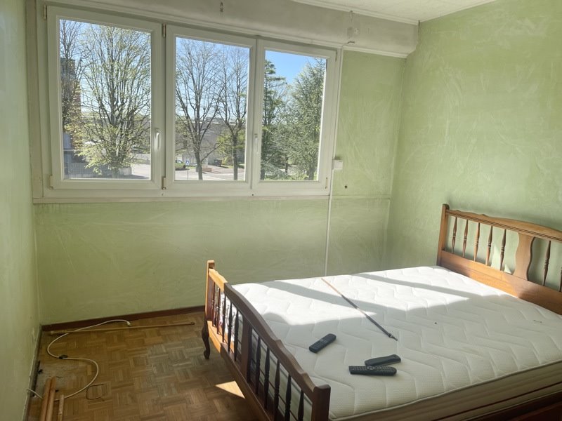 Vente Appartement AUBERGENVILLE - 4 pièces -74 m² - (78410)