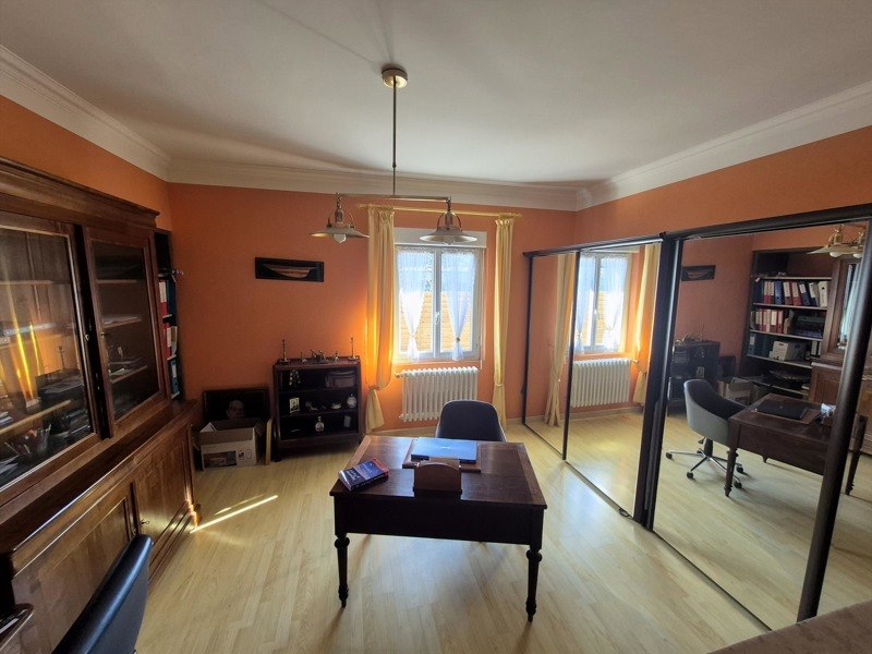 Vente Maison BIGANOS - 8 pièces -223 m² - (33380)