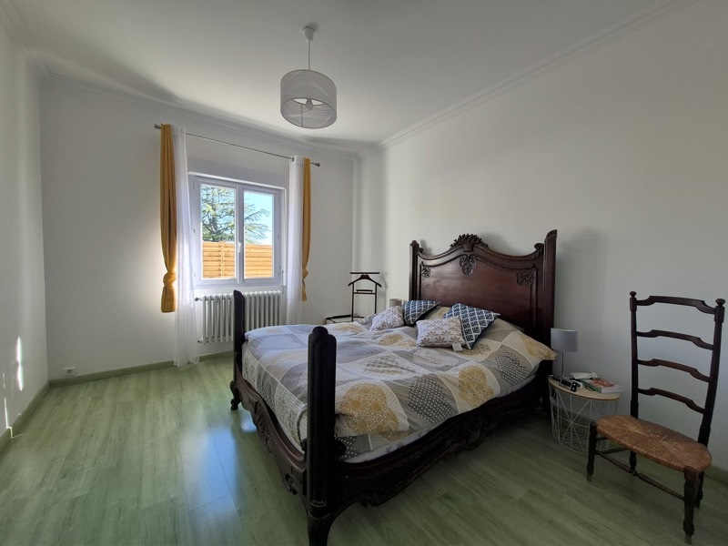 Vente Maison BIGANOS - 8 pièces -223 m² - (33380)