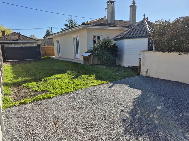 Vente Maison BIGANOS - 8 pièces -223 m² - (33380)