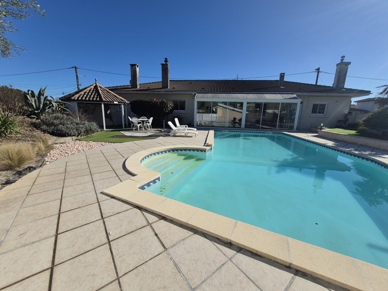 Vente Maison BIGANOS - 8 pièces -223 m² - (33380)