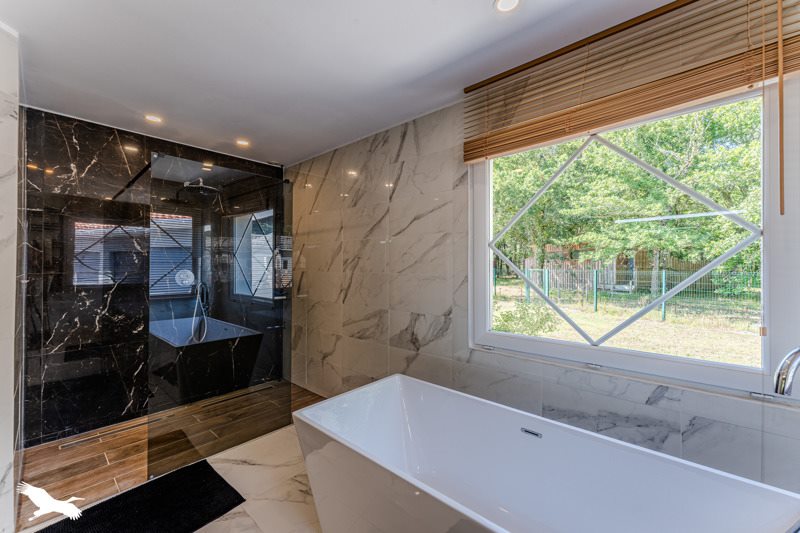 Vente Maison BIGANOS - 9 pièces -240 m² - (33380)
