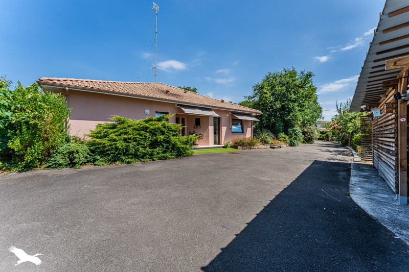 Vente Maison BIGANOS - 6 pièces -190 m² - (33380)