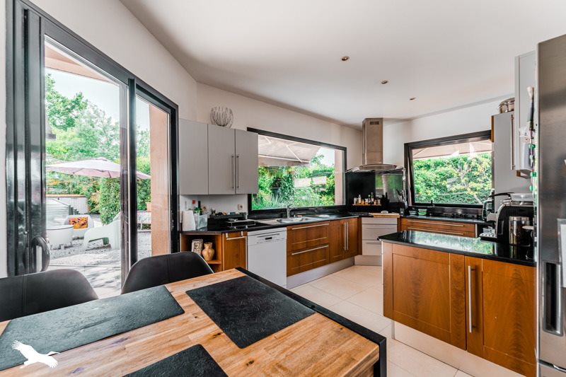 Vente Maison BIGANOS - 6 pièces -190 m² - (33380)