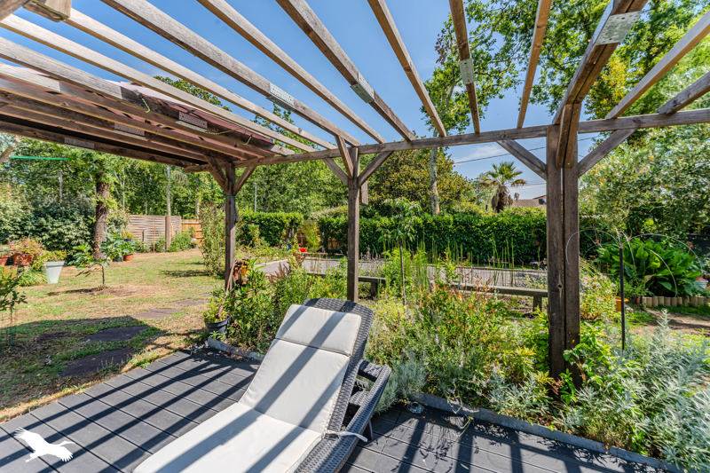Vente Maison BIGANOS - 6 pièces -190 m² - (33380)