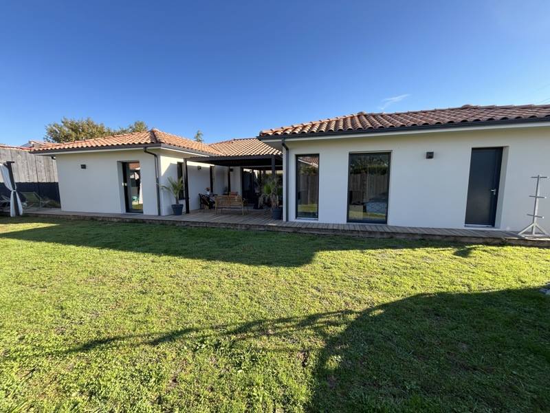 Maison 6 pièces 168 m² · à Biganos · 168 m² · 572 000 €