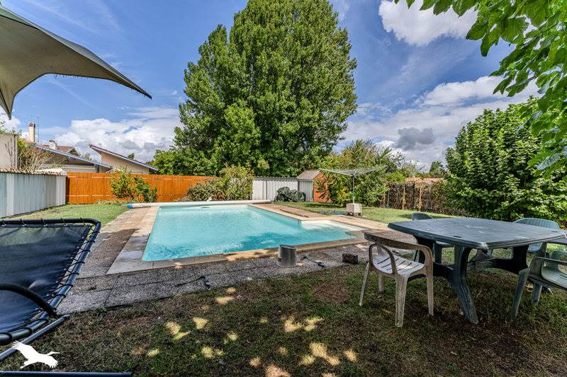 Vente Maison BIGANOS - 6 pièces -182,8 m² - (33380)