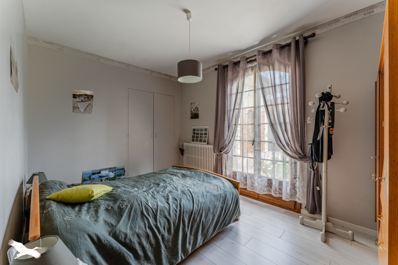 Vente Maison BIGANOS - 6 pièces -182,8 m² - (33380)