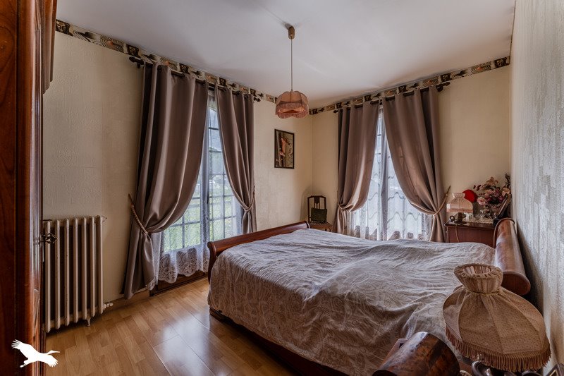 Vente Maison BIGANOS - 6 pièces -182,8 m² - (33380)