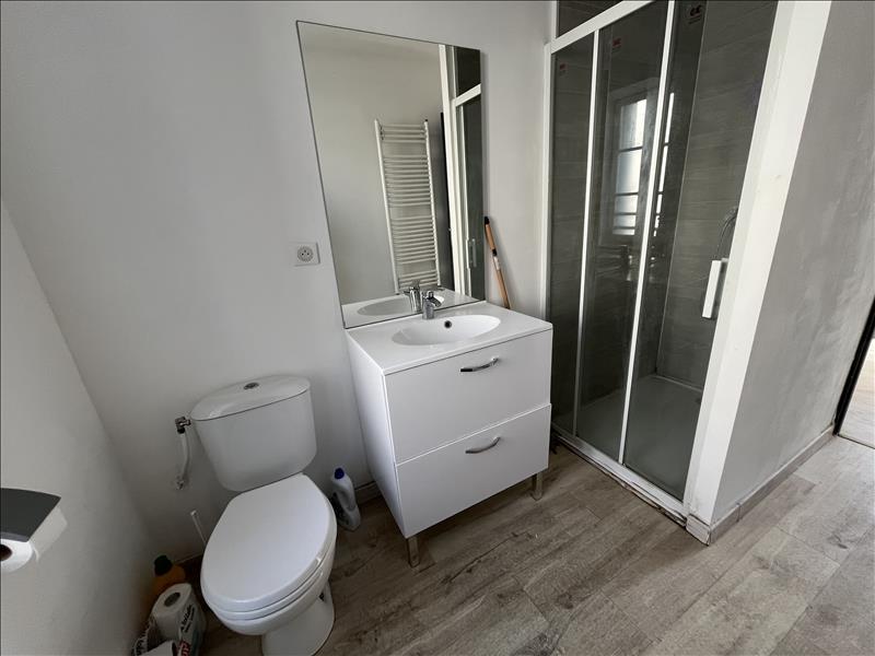 Vente Immeuble Barbezieux-Saint-Hilaire - -  155 m² - (16300)