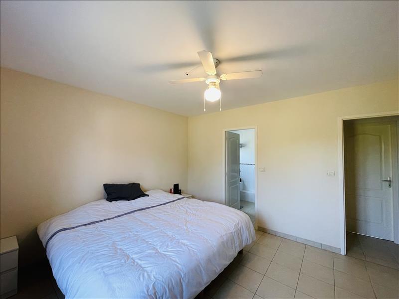 Vente Maison CHILLAC - 7 pièces -169 m² - (16480)