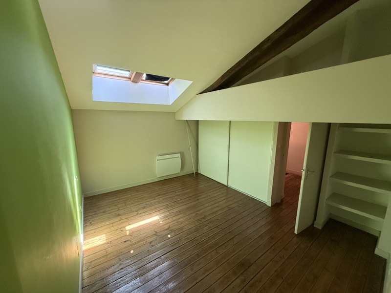 Vente Maison LA ROCHEFOUCAULD EN ANGOUMOIS - 7 pièces -130 m² - (16110)
