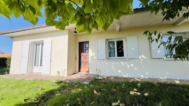Vente Maison BARBEZIEUX ST HILAIRE 16300 5 pièces - 113 m²