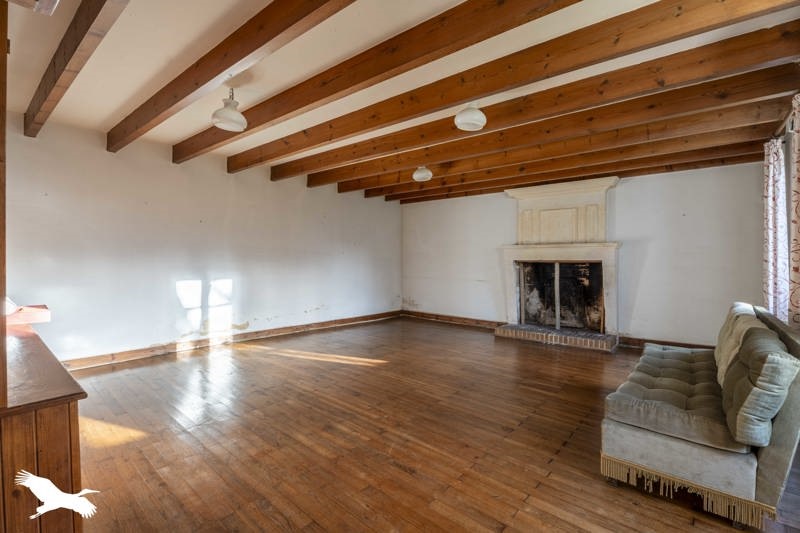 Vente Maison Criteuil-la-Magdeleine - 8 pièces -360 m² - (16300)