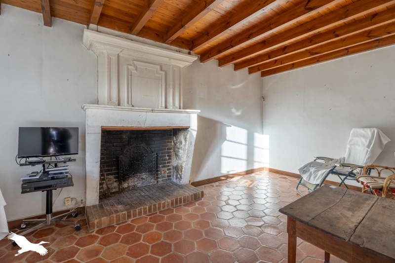 Vente Maison Criteuil-la-Magdeleine - 8 pièces -360 m² - (16300)