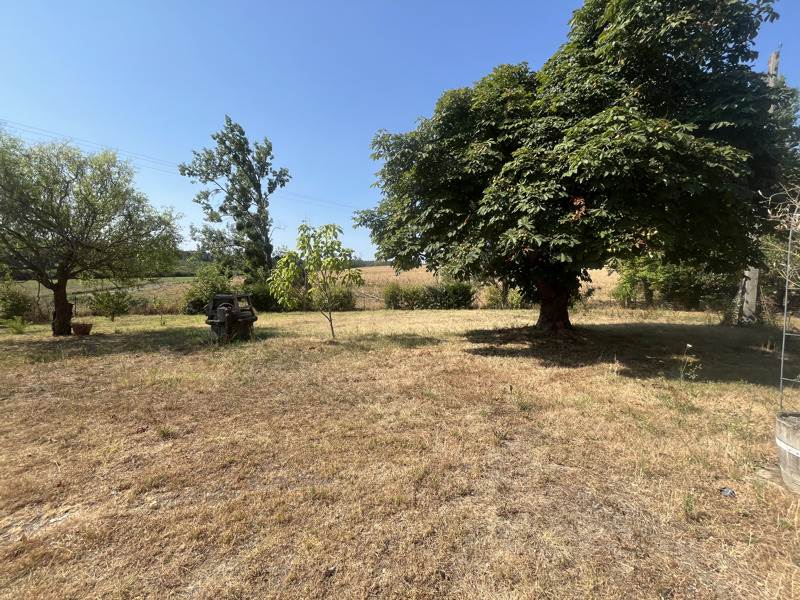 Vente Maison CONDEON - 9 pièces -164 m² - (16360)
