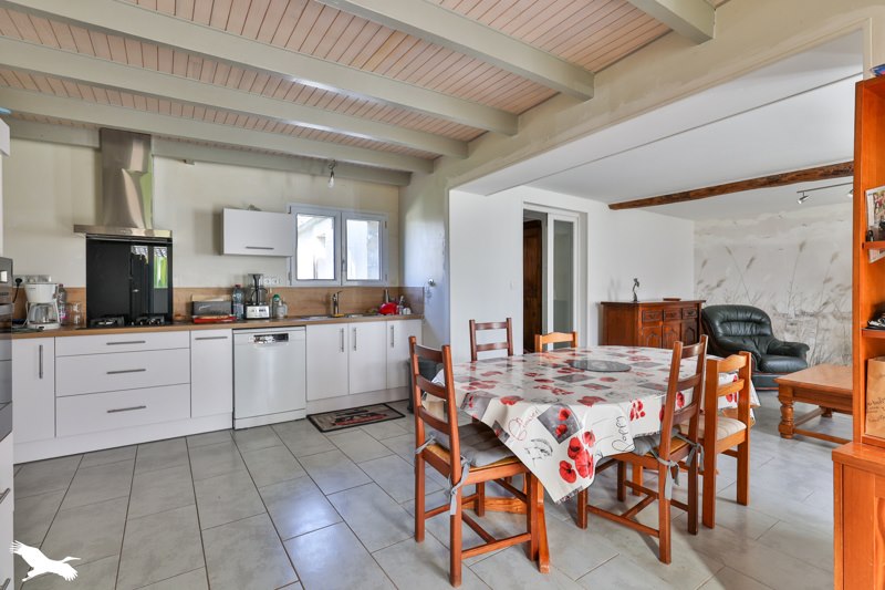Vente Maison GUIMPS - 5 pièces -135 m² - (16300)
