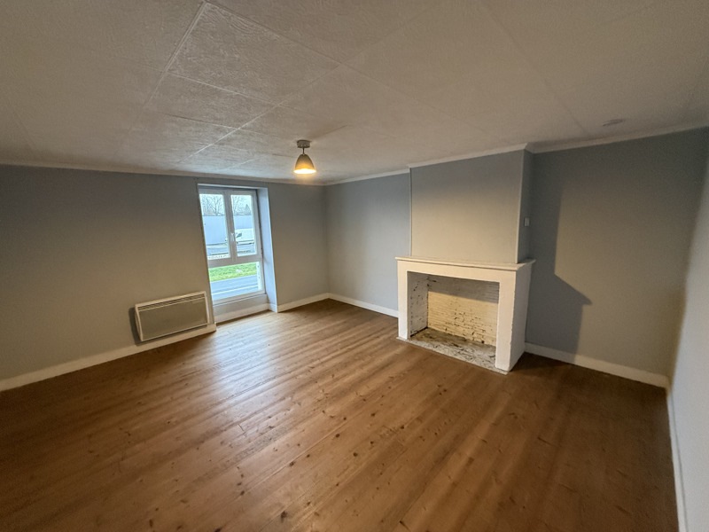 Vente Maison ST MEDARD - 6 pièces -117 m² - (16300)