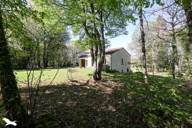 Vente Maison TOUVERAC - 6 pièces -120 m² - (16360)